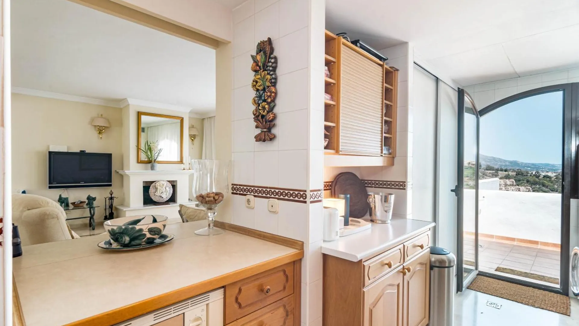 Lag - Spacious 3Br Townhouse With Private Jacuzzi Marbella Spagna