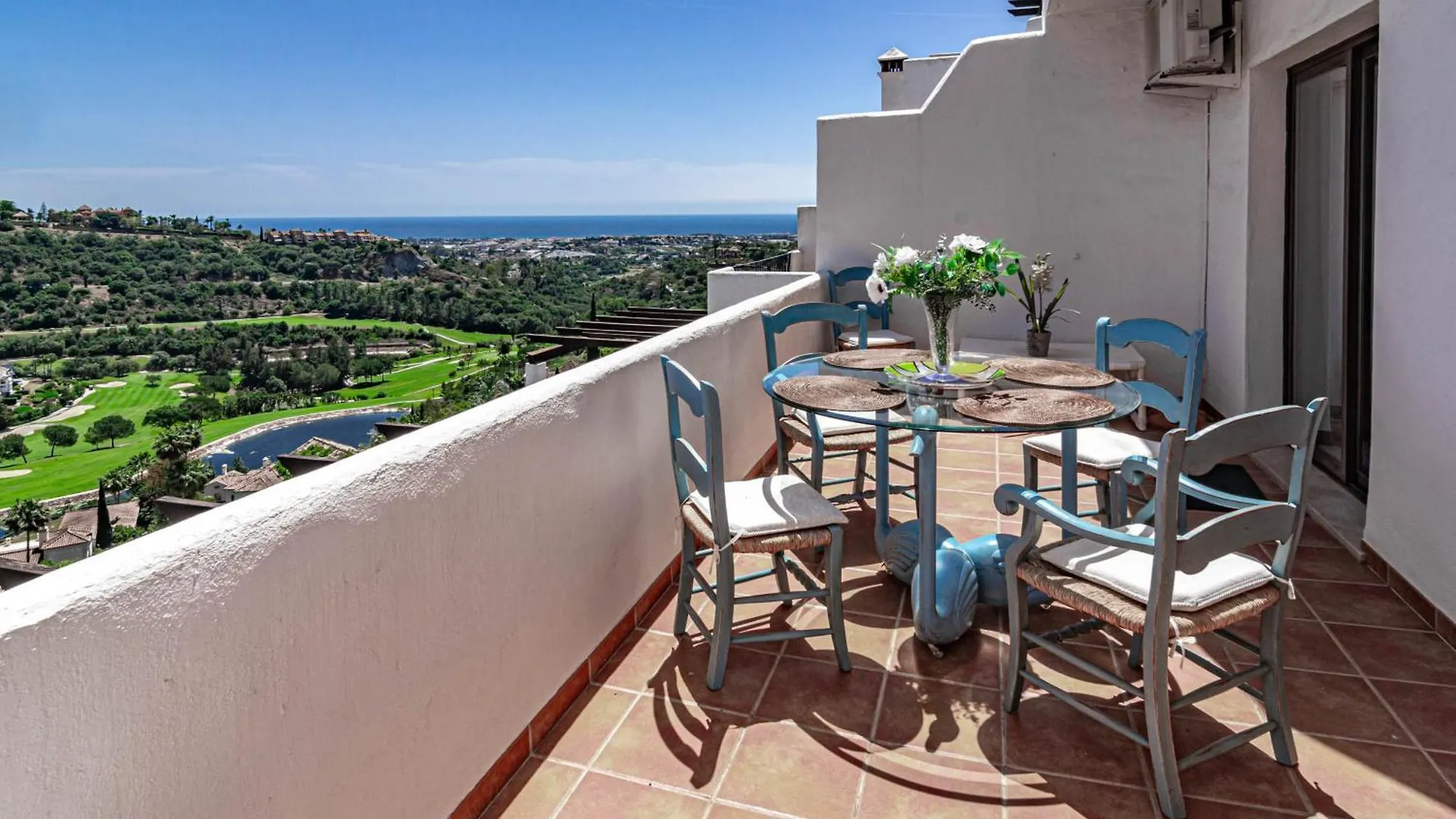 Holiday home Lag - Spacious 3Br Townhouse With Private Jacuzzi Marbella Spain
